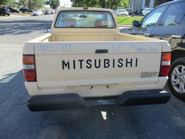 1988  MITSUBISHI MIGHTY MAX BEIGE 4CYL AT SHORT BED 153719
